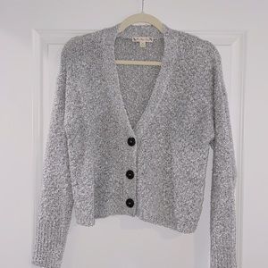 NWOT It’s Our Time Light Grey Cropped Cardigan